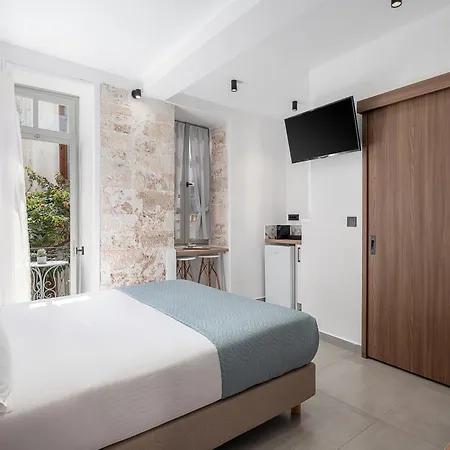 Porto Vecchio Han/Misafirhane Hanya