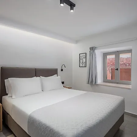 Porto Vecchio * خانيا